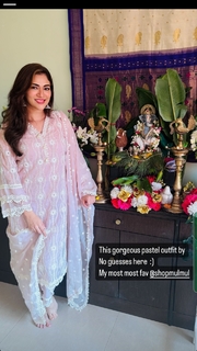Ridhima Pandit feet photo 10