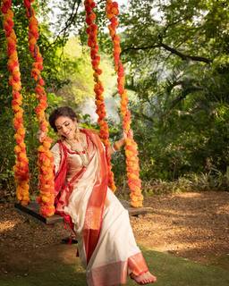 Ridhima Pandit feet photo 7