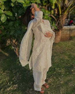 Ridhima Pandit feet photo 11