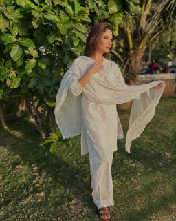 Ridhima Pandit feet photo 10