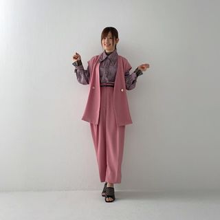 Rie Takahashi feet photo thumbnail