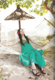 Rie Tanaka feet photo 7