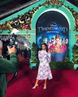 Riele Downs feet photo 6