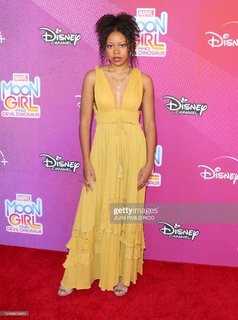 Riele Downs feet photo 7