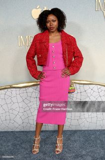 Riele Downs feet photo 4