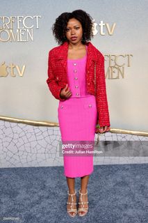 Riele Downs feet photo 3