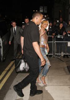 Rihanna feet photo thumbnail