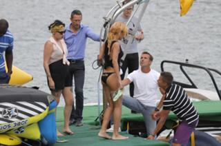 Rihanna feet photo thumbnail