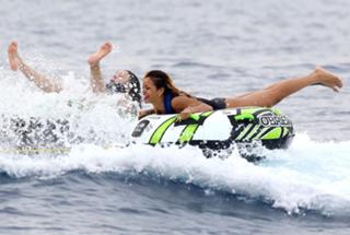 Rihanna feet photo thumbnail