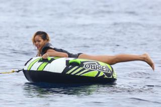 Rihanna feet photo thumbnail