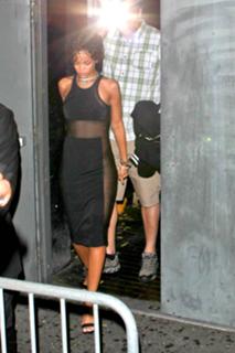 Rihanna feet photo thumbnail