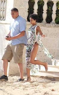 Rihanna feet photo thumbnail