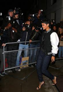 Rihanna feet photo thumbnail