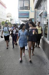 Rihanna feet photo thumbnail