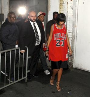 Rihanna feet photo thumbnail