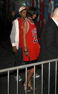 Rihanna feet photo thumbnail