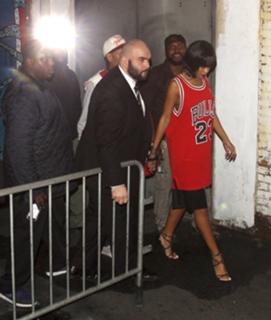 Rihanna feet photo thumbnail