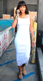 Rihanna feet photo thumbnail