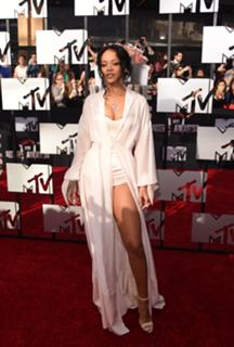 Rihanna feet photo thumbnail
