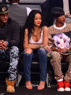 Rihanna feet photo thumbnail
