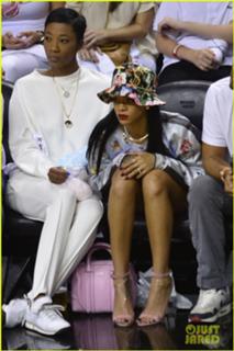 Rihanna feet photo thumbnail
