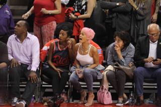 Rihanna feet photo thumbnail