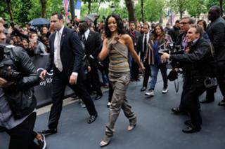 Rihanna feet photo thumbnail