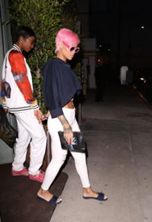 Rihanna feet photo thumbnail