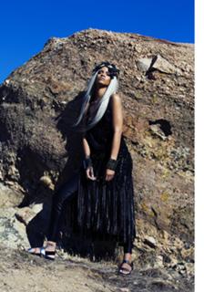 Rihanna feet photo thumbnail