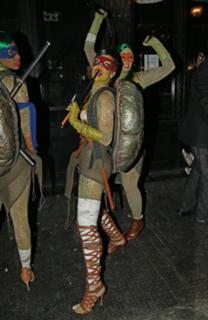 Rihanna feet photo thumbnail