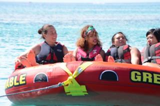 Rihanna feet photo thumbnail