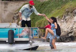 Rihanna feet photo thumbnail