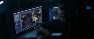 Rihanna feet photo thumbnail