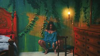 Rihanna feet photo thumbnail