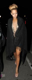 Rihanna feet photo thumbnail