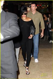 Rihanna feet photo thumbnail