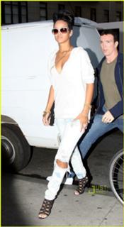 Rihanna feet photo thumbnail