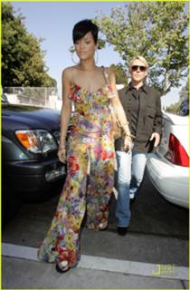 Rihanna feet photo thumbnail