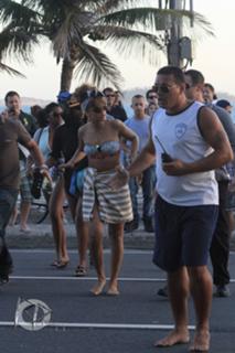 Rihanna feet photo thumbnail