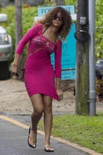 Rihanna feet photo thumbnail