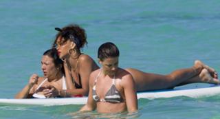 Rihanna feet photo thumbnail