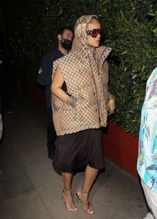 Rihanna feet photo thumbnail