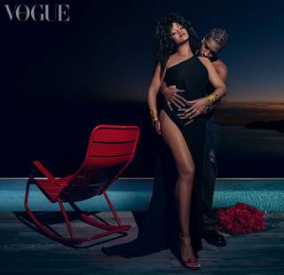 Rihanna feet photo thumbnail