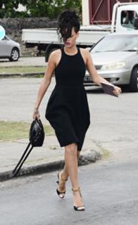 Rihanna feet photo thumbnail