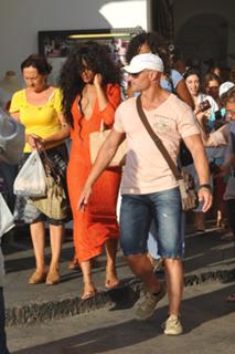 Rihanna feet photo thumbnail