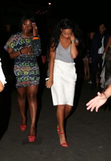 Rihanna feet photo thumbnail