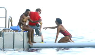 Rihanna feet photo thumbnail