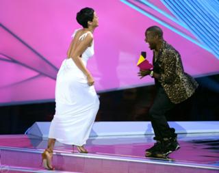 Rihanna feet photo thumbnail