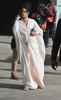 Rihanna feet photo thumbnail