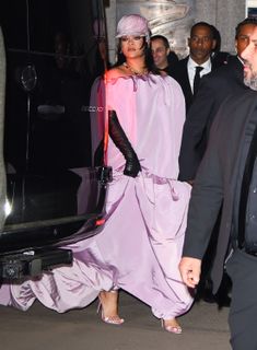 Rihanna feet photo 12